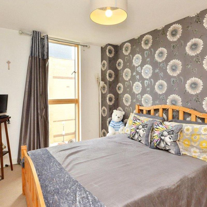 2 Bedroom Flat To LET – Milton Keynes- MK9 Central Milton Keynes