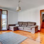 Rent 3 bedroom apartment of 98 m² in Irun