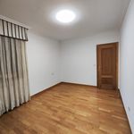 Rent 2 bedroom house of 99 m² in Salceda de Caselas