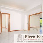 Rent 5 bedroom house of 190 m² in Naples