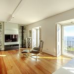 Rent 2 bedroom apartment of 255 m² in Sacramento