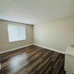 Rent 3 bedroom apartment of 207 m² in Irvine