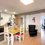 Rent a room of 92 m² in Madrid