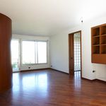 Affitto 11 camera casa di 300 m² in Torino