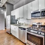 Rent 2 bedroom apartment of 962 m² in Chicago