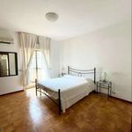 Affitto 5 camera appartamento di 138 m² in Sant'Alessio Siculo