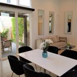 Rent 2 bedroom house of 134 m² in Palm Springs