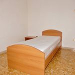 Rent 4 bedroom house of 140 m² in Catanzaro