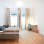 Rent a room of 89 m² in berlin