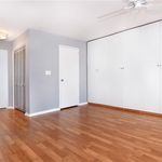 Rent 2 bedroom apartment of 1590 m² in Tarrytown