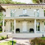 Two-family villa, excellent condition, 200 m², Vittoria Apuana, Forte dei Marmi
