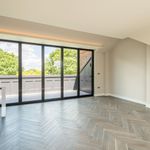 Rent 4 bedroom flat of 145 m² in Camden