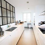 Appartement de 148 m² avec 2 chambre(s) en location à Saint-Gilles