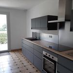 Rent 3 bedroom house of 77 m² in Ernée