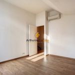 Appartement de 96 m² avec 4 chambre(s) en location à Perpignan