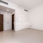 1 bedroom apartment of 80 m² in الحمرية