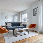 Rent 4 bedroom apartment of 138 m² in Paris