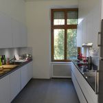 Miete 4 Schlafzimmer wohnung von 240 m² in Montreux