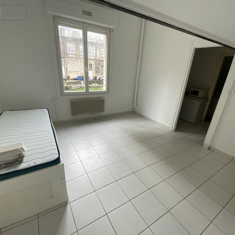 Location Appartement Boulogne-sur-Mer 62200 Pas-de-Calais - 1 pièce  26 m2  à 375 euros