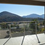 Rent 6 bedroom house of 205 m² in Curio
