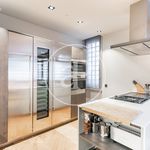 Rent 3 bedroom apartment of 130 m² in barcelona
