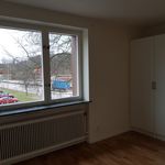 Rent 3 bedroom apartment of 71 m² in KÖPING 