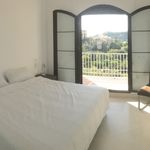 Alquilo 2 dormitorio apartamento de 95 m² en Benahavís