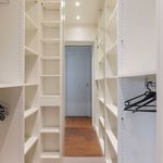 Rent 2 bedroom apartment of 50 m² in Paris 16e Arrondissement