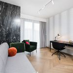 Wynajmij 4 sypialnię apartament z 175 m² w Kraków