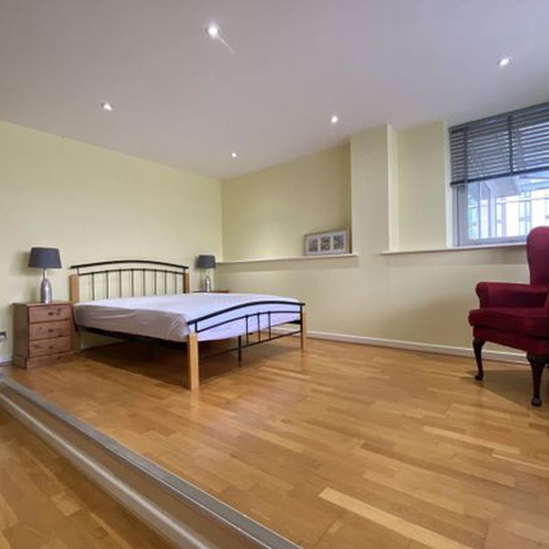 Flat to rent in Princess Street, Manchester M1 St George's