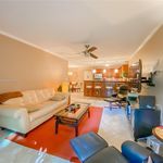 Rent 2 bedroom apartment of 1000 m² in Wilton Manors