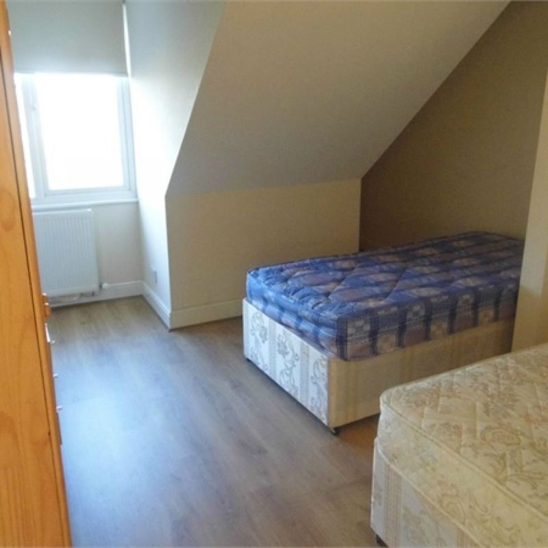 Imperial Drive, HARROW, Middlesex, 2 bedroom, Flat Rayners Lane