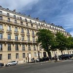 Appartement de 237 m² avec 5 chambre(s) en location à Paris