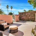 Rent 3 bedroom apartment of 229 m² in Palm Desert