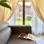 Affitto 5 camera casa di 330 m² in Bergamo