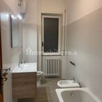 Affitto 5 camera appartamento di 138 m² in Avellino