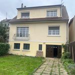 Rent 5 bedroom house of 198 m² in Bois-d'Arcy