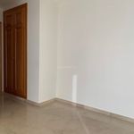 Rent 4 bedroom house of 115 m² in Boiro