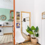 Rent 1 bedroom apartment of 80 m² in València