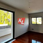 Rent 3 bedroom house of 270 m² in Athens