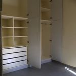 Ενοικίαση 3 υπνοδωμάτιο σπίτι από 180 m² σε Athens