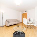 Rent 2 bedroom apartment of 78 m² in València