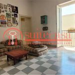 Rent 5 bedroom apartment of 204 m² in Trani
