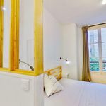 Rent 2 bedroom apartment of 30 m² in Paris