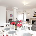 Rent 3 bedroom apartment of 150 m² in Cascais
