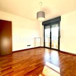 Affitto 2 camera appartamento di 55 m² in Busto Arsizio