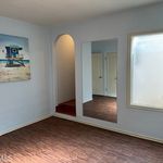 Rent 3 bedroom apartment of 138 m² in Long Beach