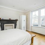 Rent 4 bedroom apartment of 149 m² in London