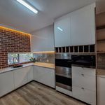 Rent 4 bedroom house of 680 m² in Hartbeespoort