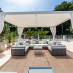 Rent 9 bedroom house of 500 m² in Antibes